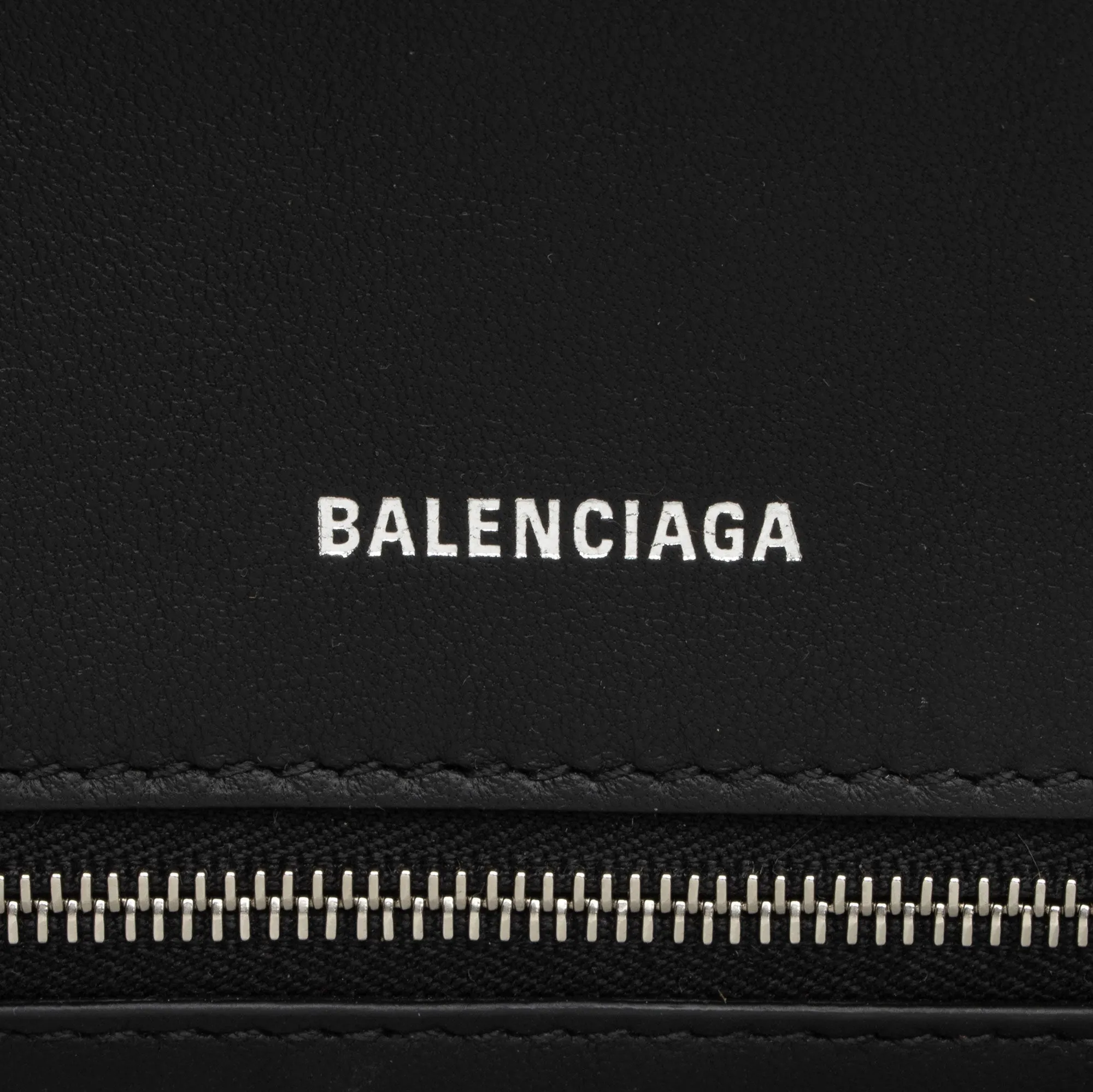 Balenciaga Grained Calfskin Hourglass Small Top Handle (SHF-O1sHR7)