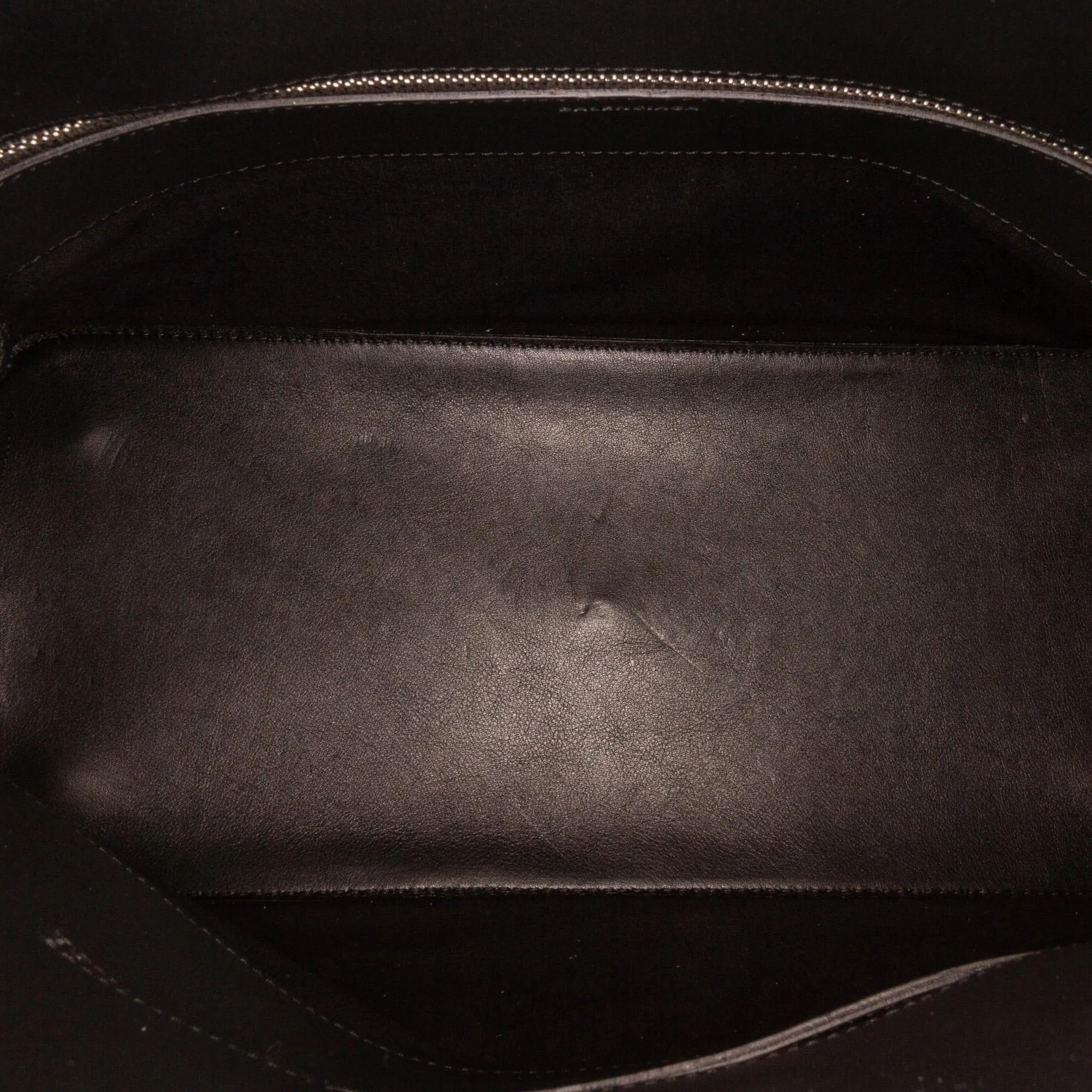 Balenciaga Large Hello Kitty Ville Handle Bag (SHG-uWlK4Q)