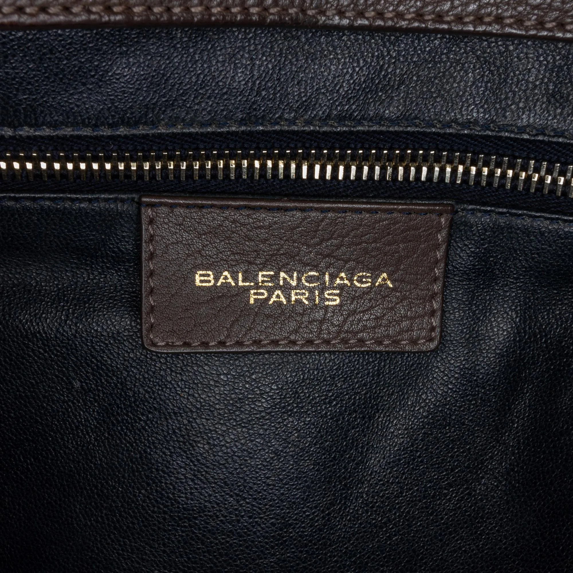 Balenciaga M Tube Round Tote (SHG-ZK7lkY)