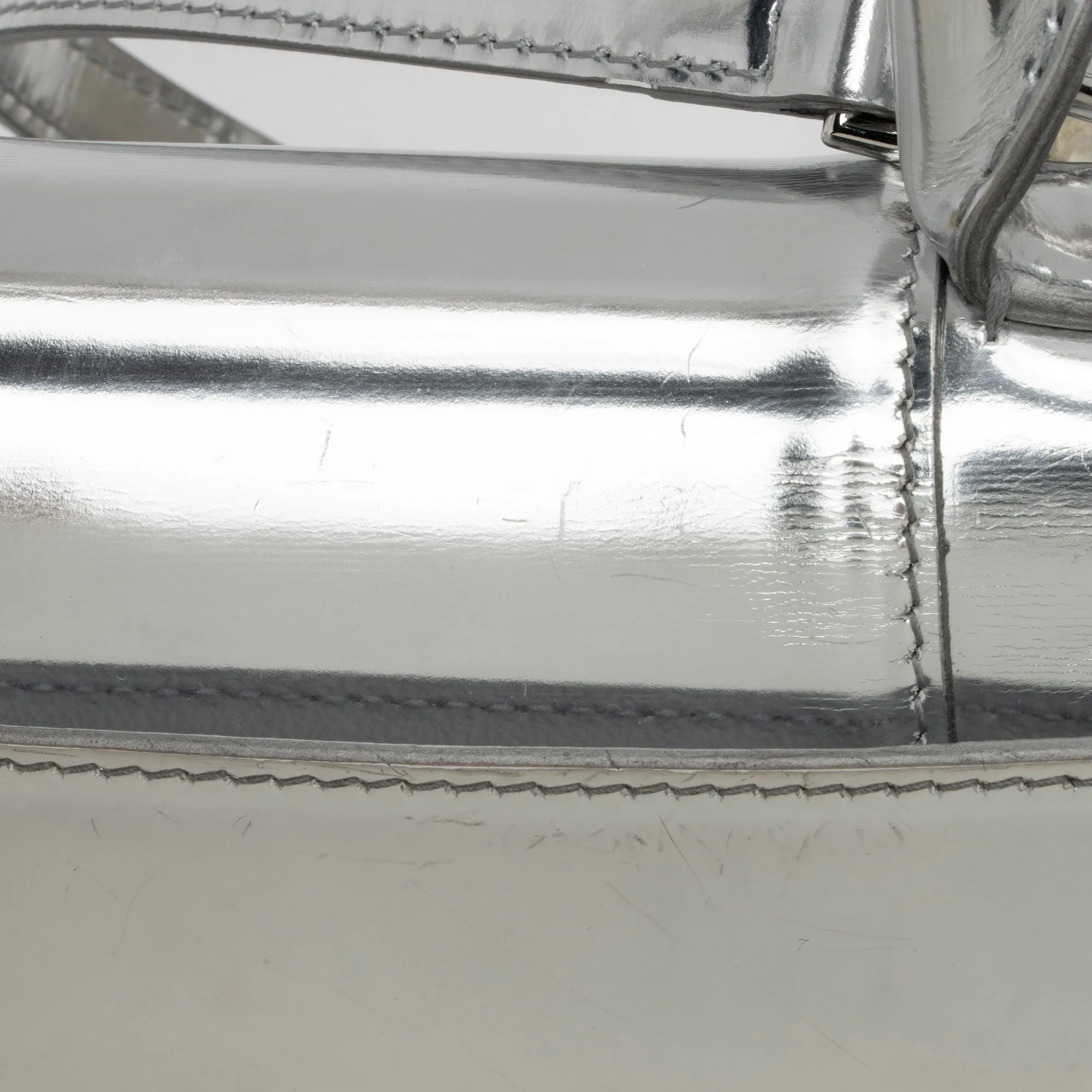 Balenciaga Metallic Calfskin Hourglass XS Top Handle (SHF-jIgLTj)