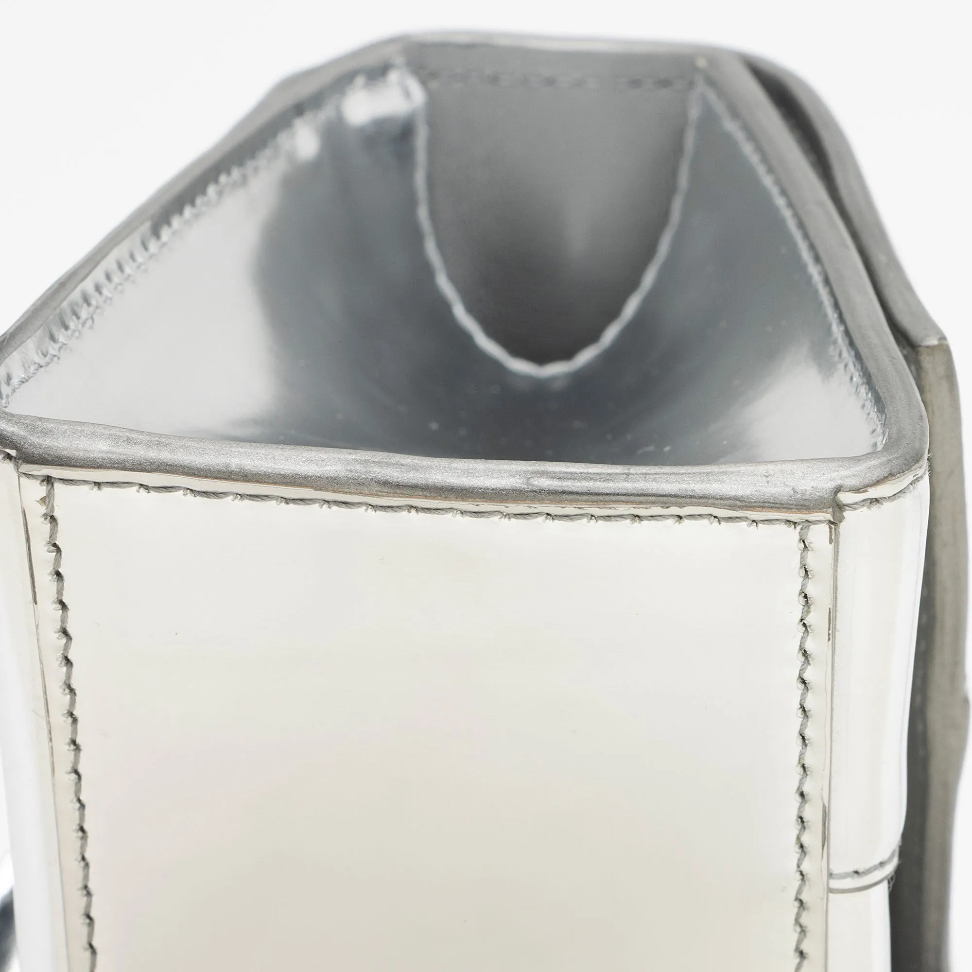 Balenciaga Metallic Calfskin Hourglass XS Top Handle (SHF-jIgLTj)
