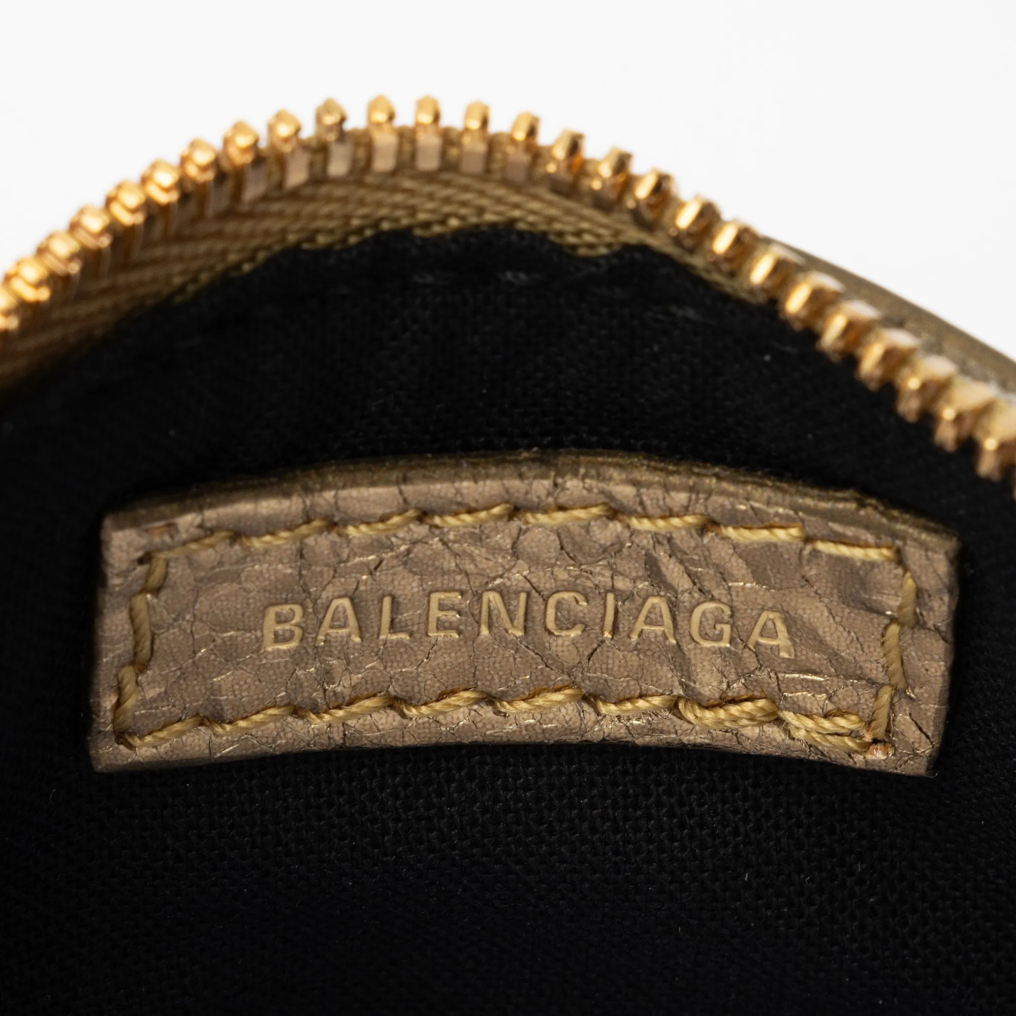 Balenciaga Metallic Le Cagole XS Shoulder Bag (SHF-PwFUND)