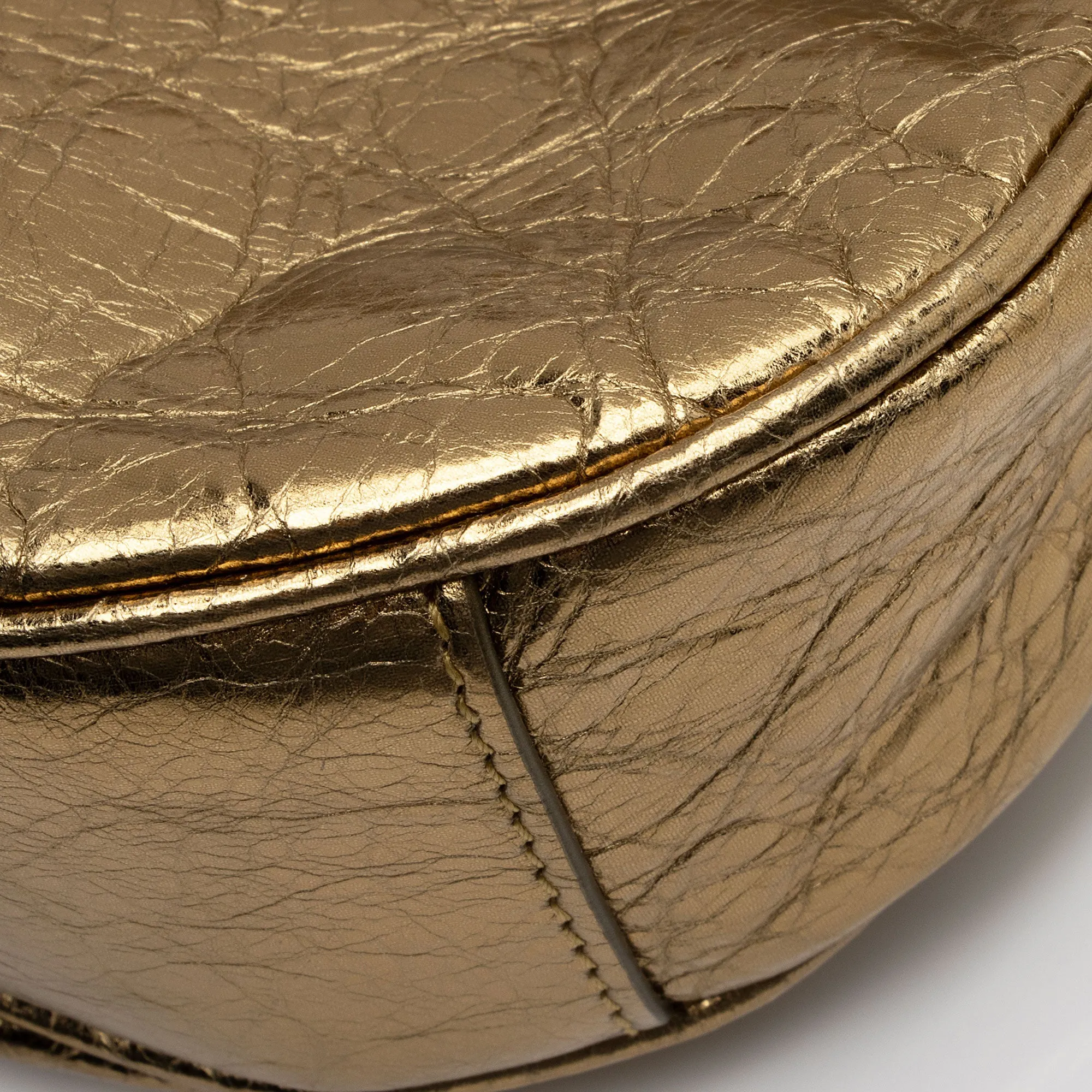 Balenciaga Metallic Le Cagole XS Shoulder Bag (SHF-PwFUND)