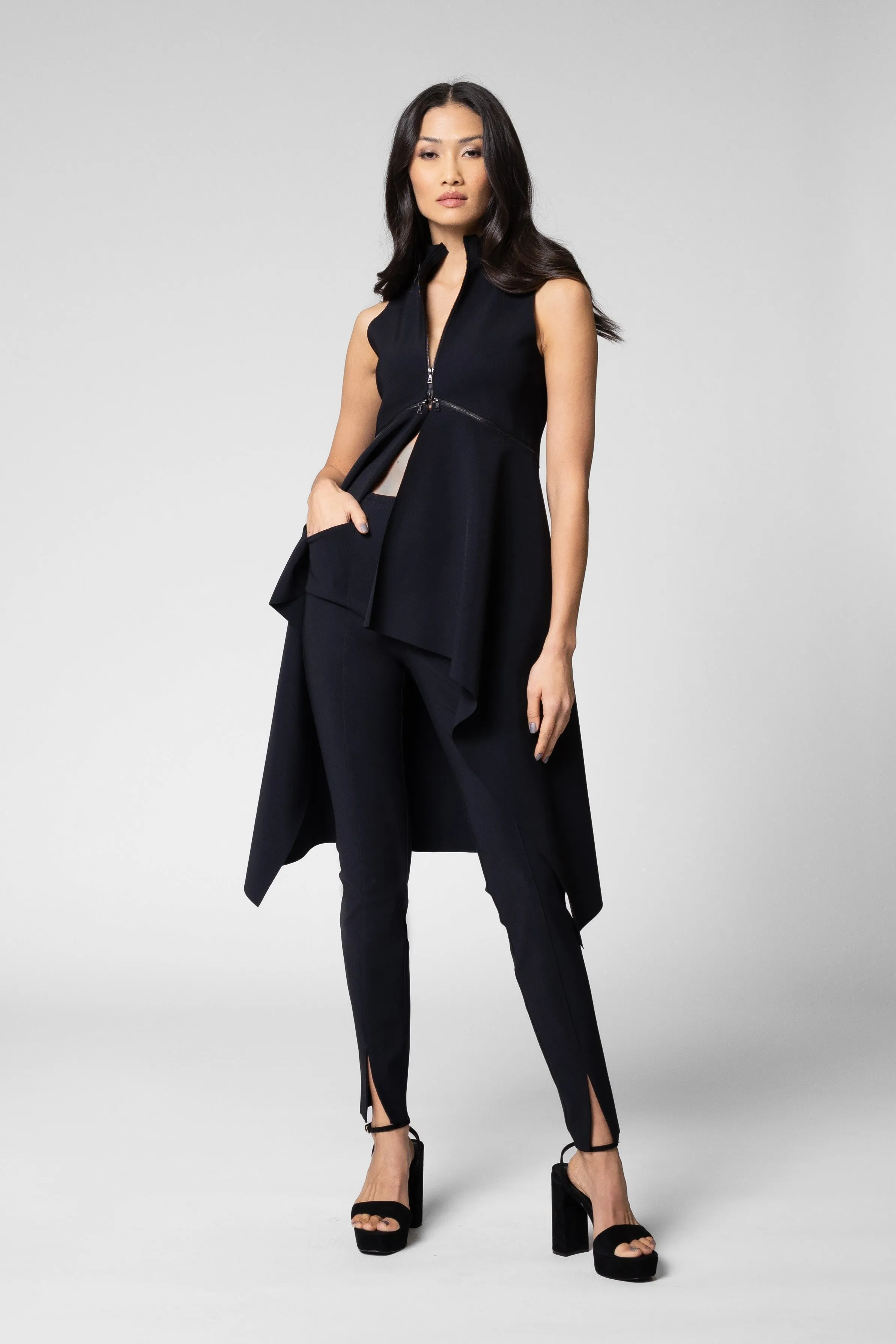 Bruna Vest - Black