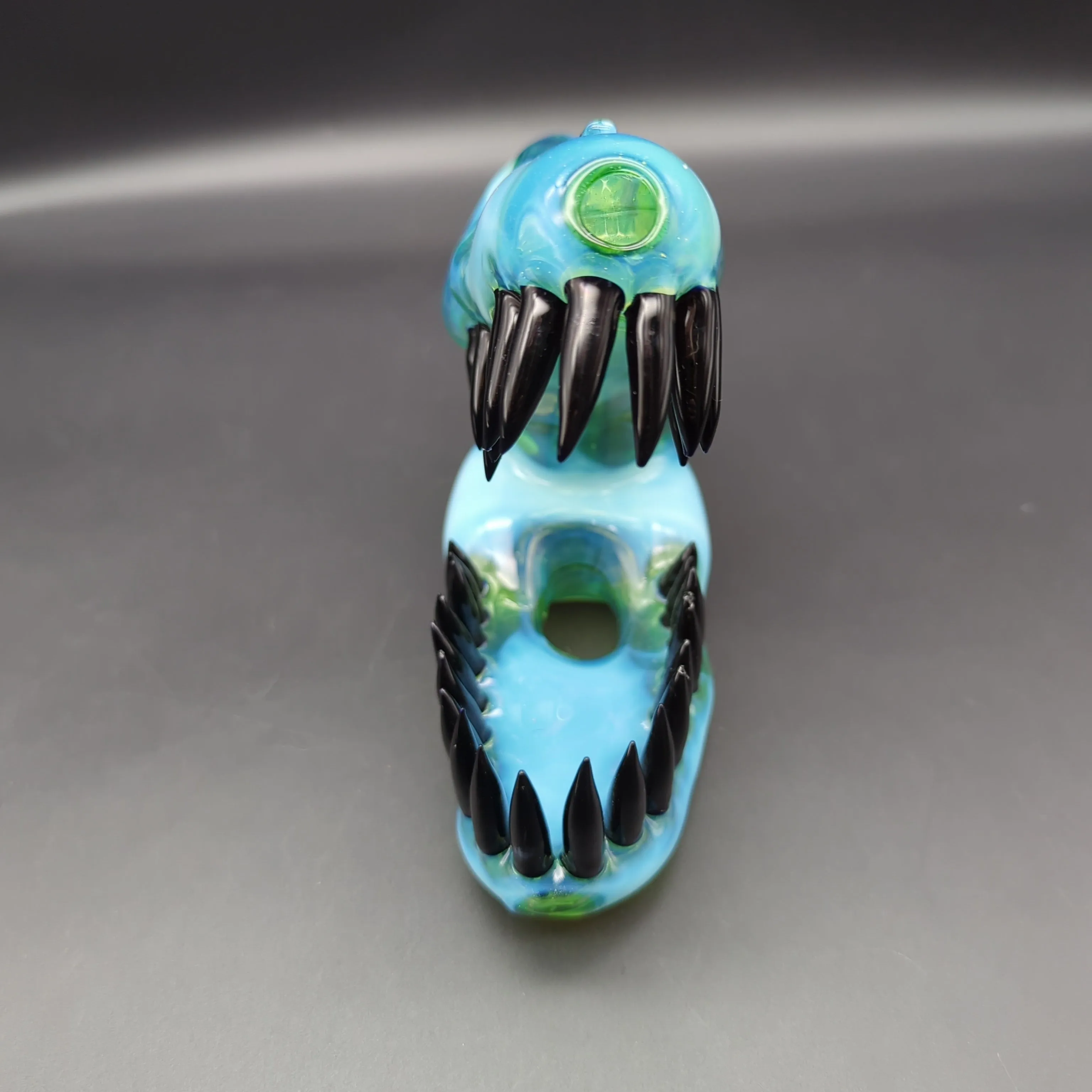 Full Color Dino Skull Sculpture Rig - by EKA Glass