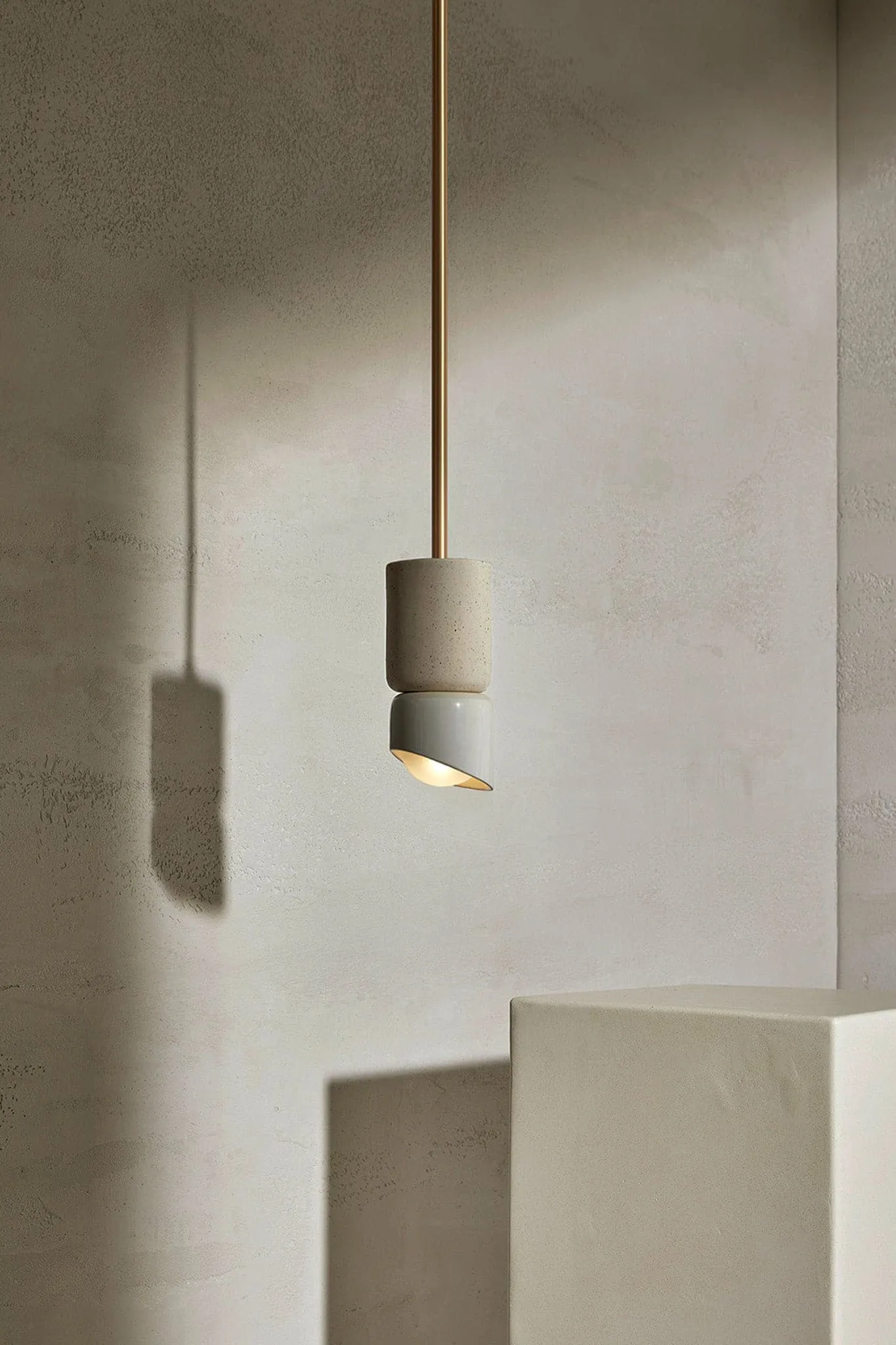 Terra 1.5 Pendant Light - Solid Rod