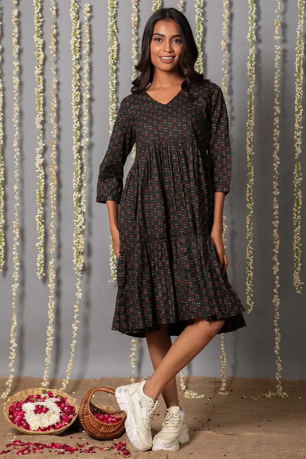 V Neck Ajrak bottle Green Print Graduated Dress