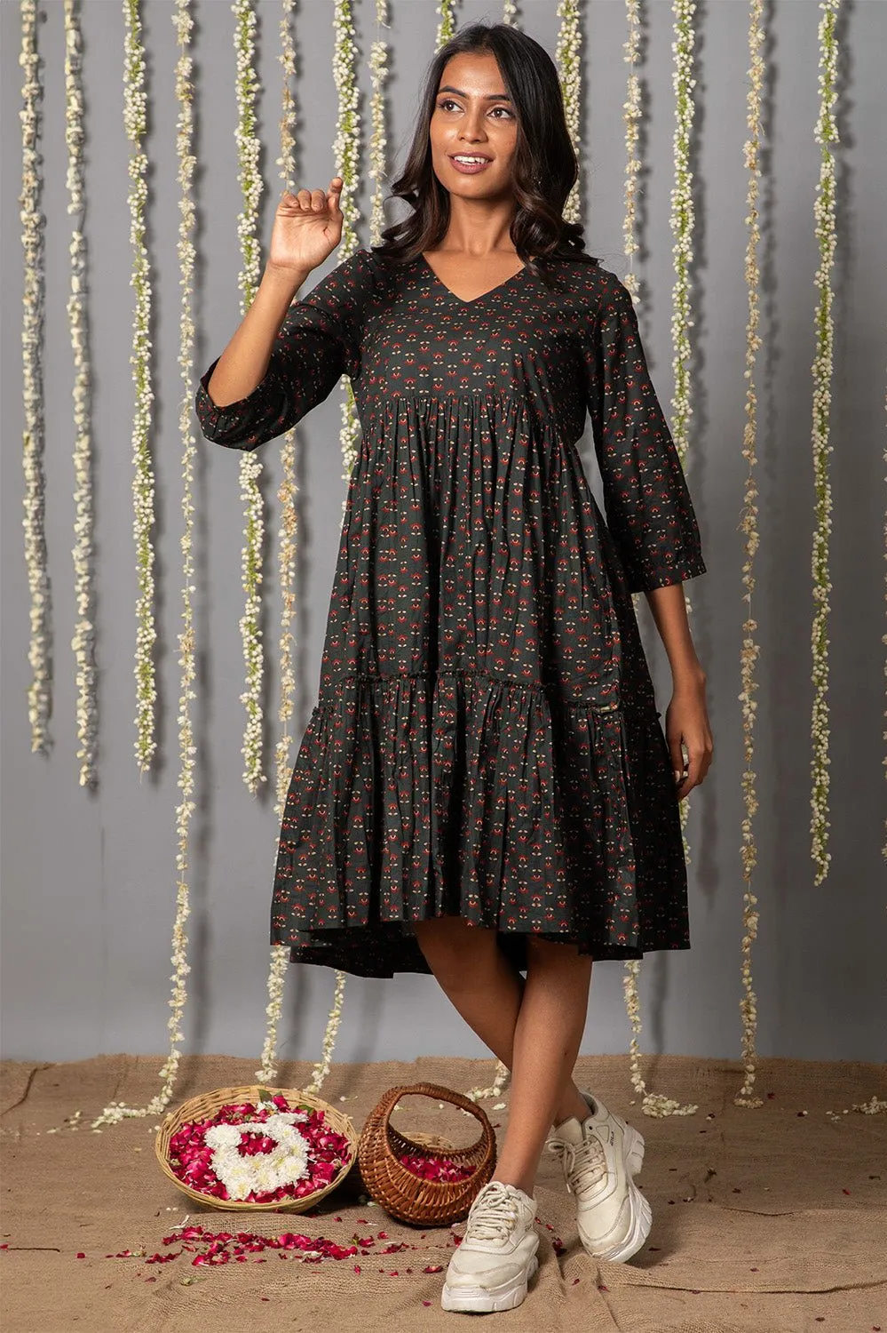 V Neck Ajrak bottle Green Print Graduated Dress