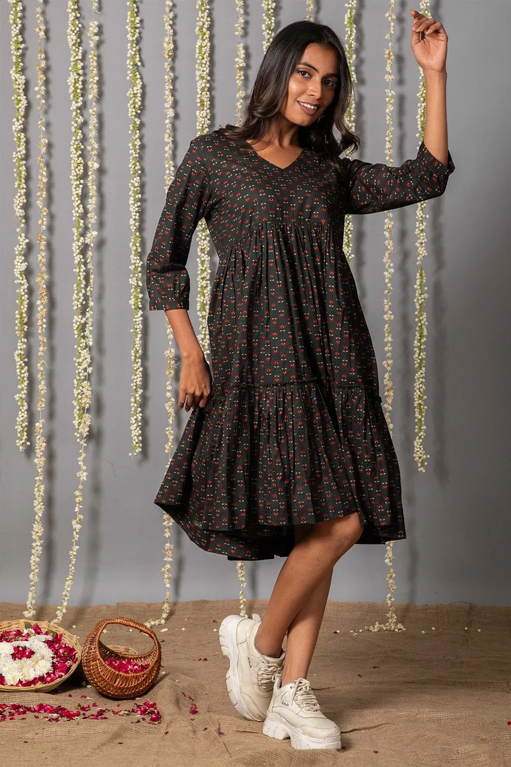 V Neck Ajrak bottle Green Print Graduated Dress